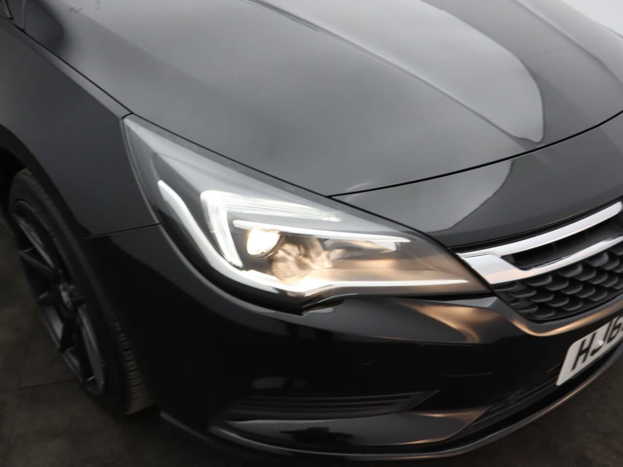 Vauxhall Astra 1.4i Turbo Design — image 48