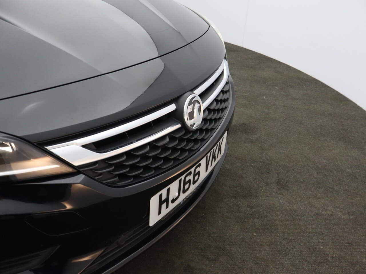 Vauxhall Astra 1.4i Turbo Design — image 49