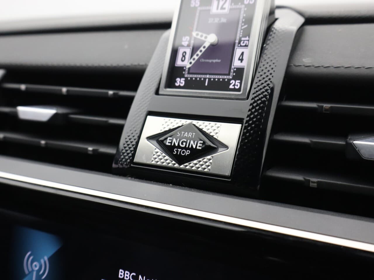 DS Automobiles DS 3 1.6 E-TENSE 13.2kWh Prestige Crossback — image 34