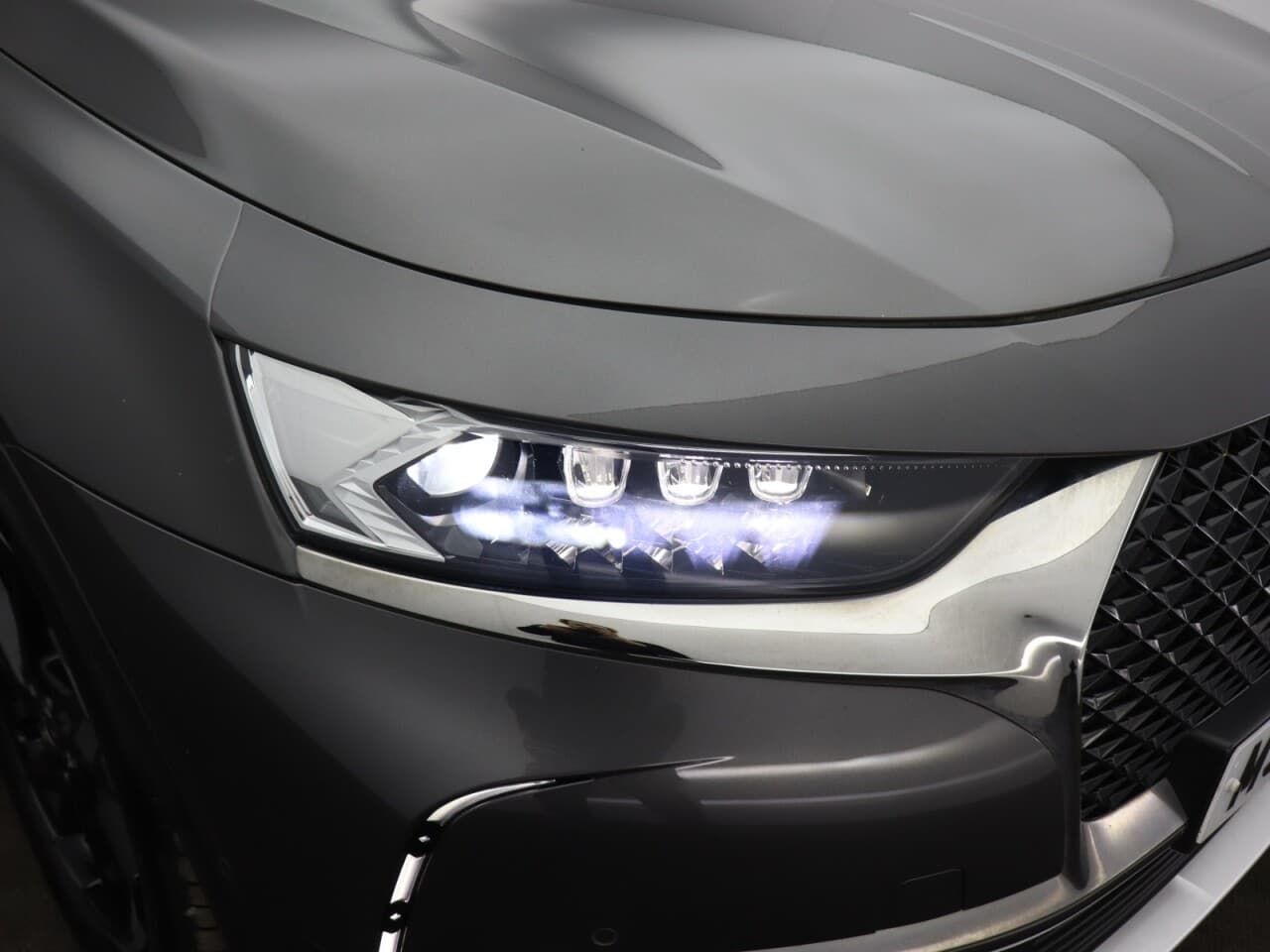 DS Automobiles DS 3 1.6 E-TENSE 13.2kWh Prestige Crossback — image 53