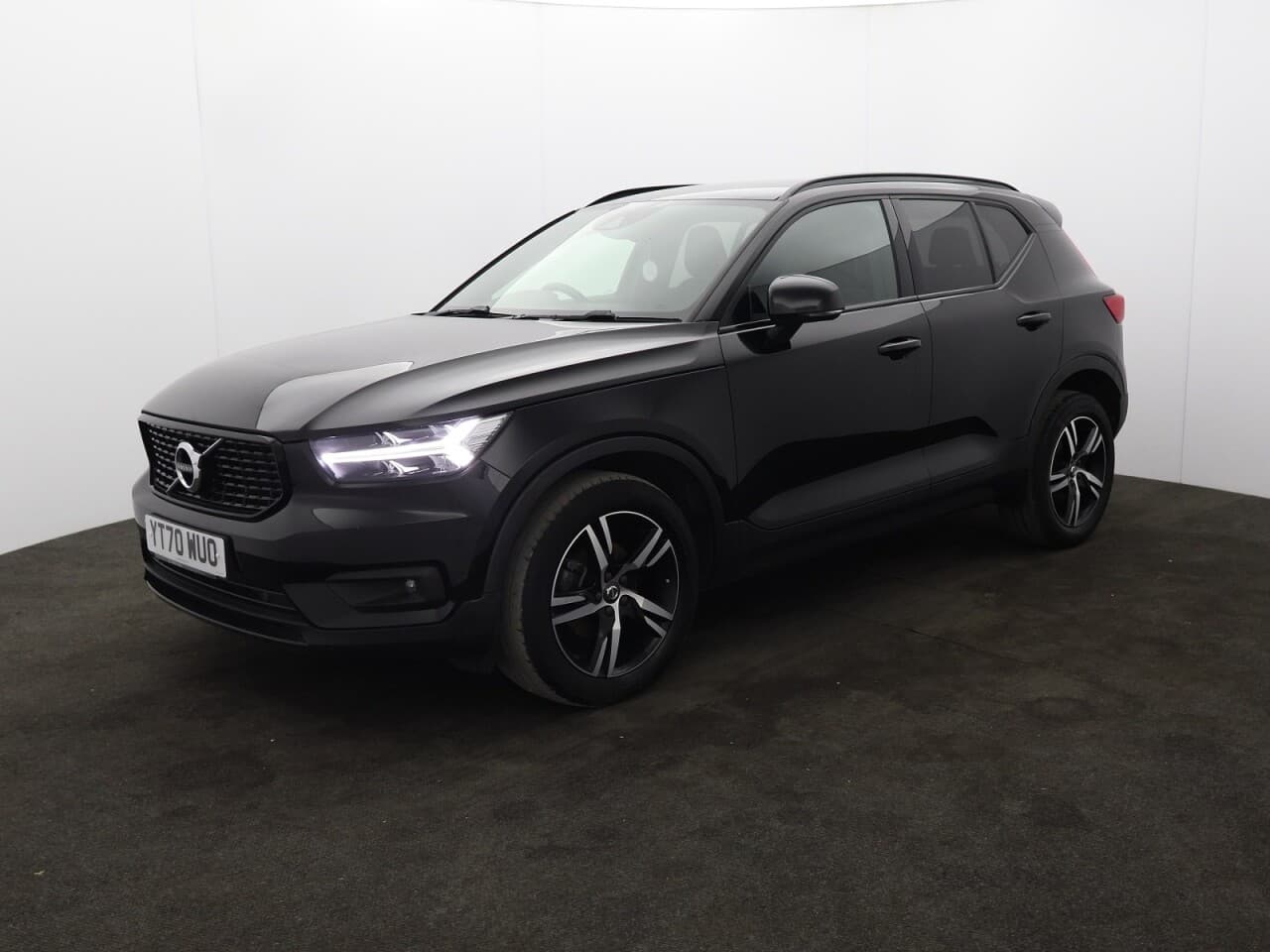 Volvo XC40 1.5 T3 R-Design — image 5