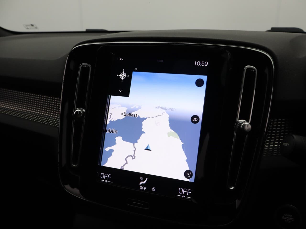 Volvo XC40 1.5 T3 R-Design — image 36