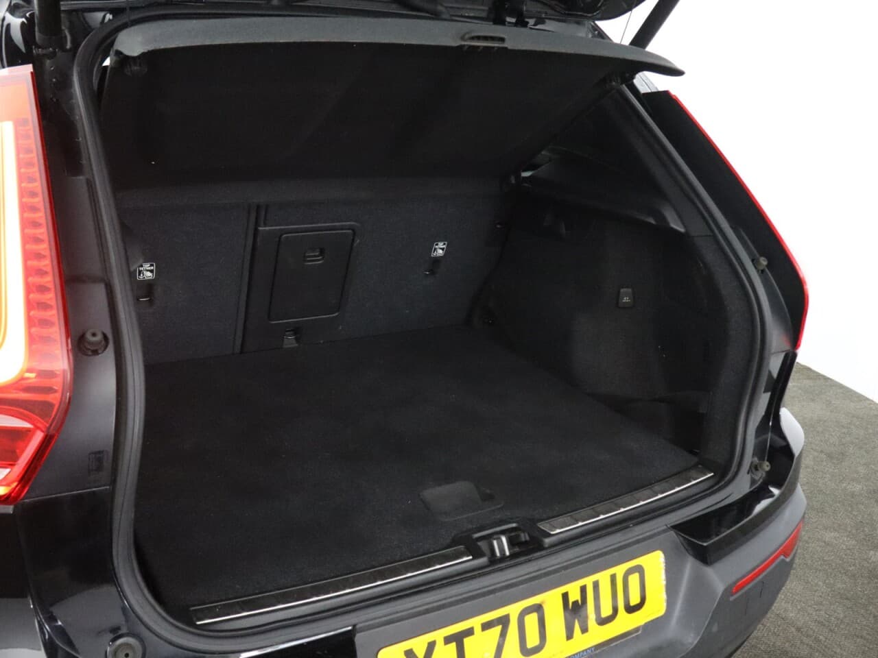 Volvo XC40 1.5 T3 R-Design — image 45