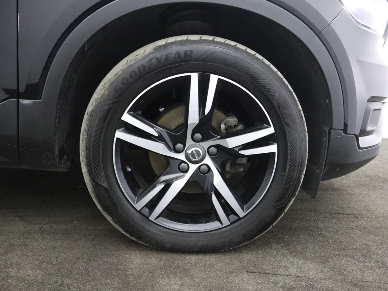 Volvo XC40 1.5 T3 R-Design — image 51