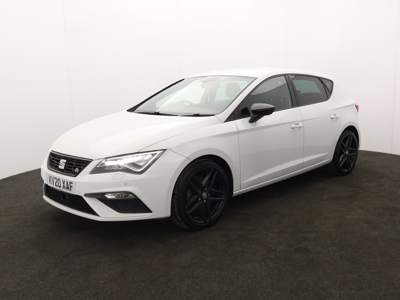 Seat Leon 1.5 TSI EVO FR Black Edition — image 5