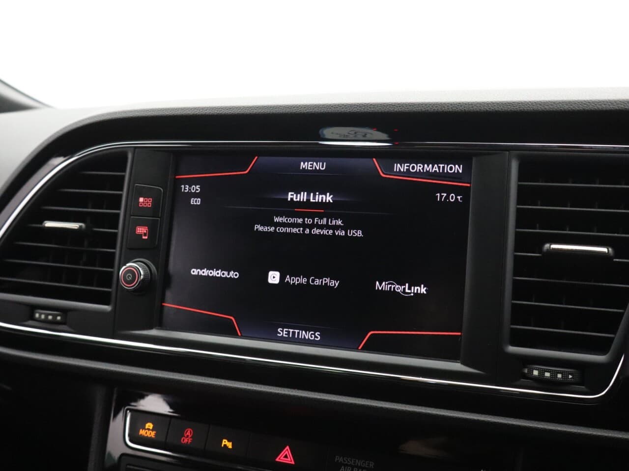 Seat Leon 1.5 TSI EVO FR Black Edition — image 36