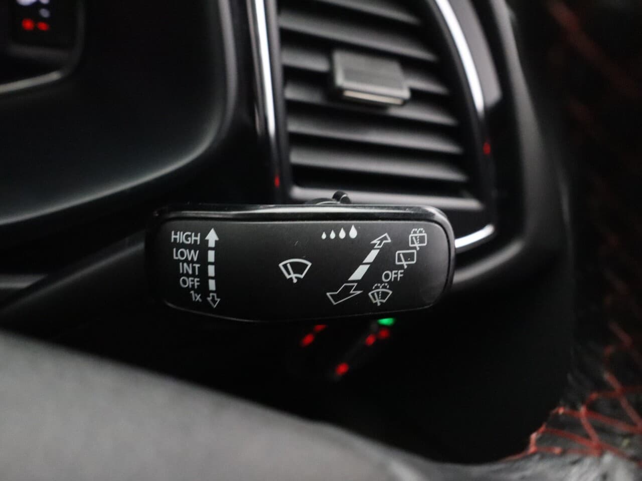 Seat Leon 1.5 TSI EVO FR Black Edition — image 39