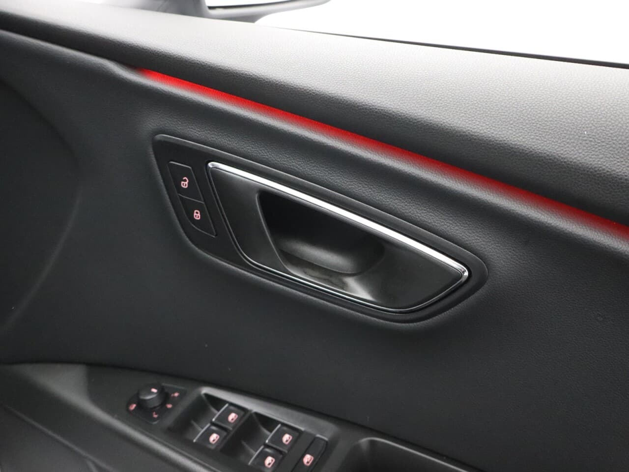 Seat Leon 1.5 TSI EVO FR Black Edition — image 49
