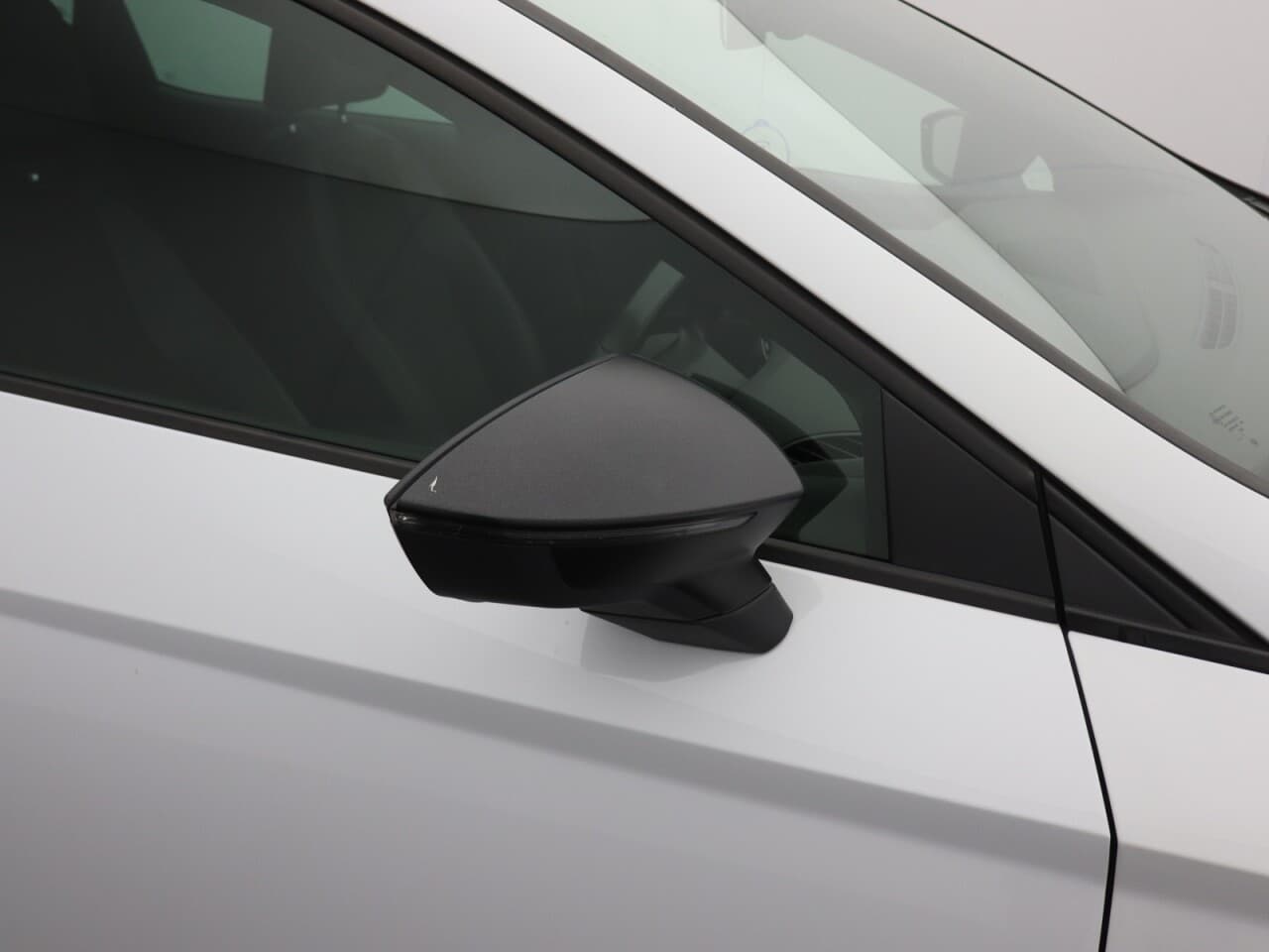 Seat Leon 1.5 TSI EVO FR Black Edition — image 51