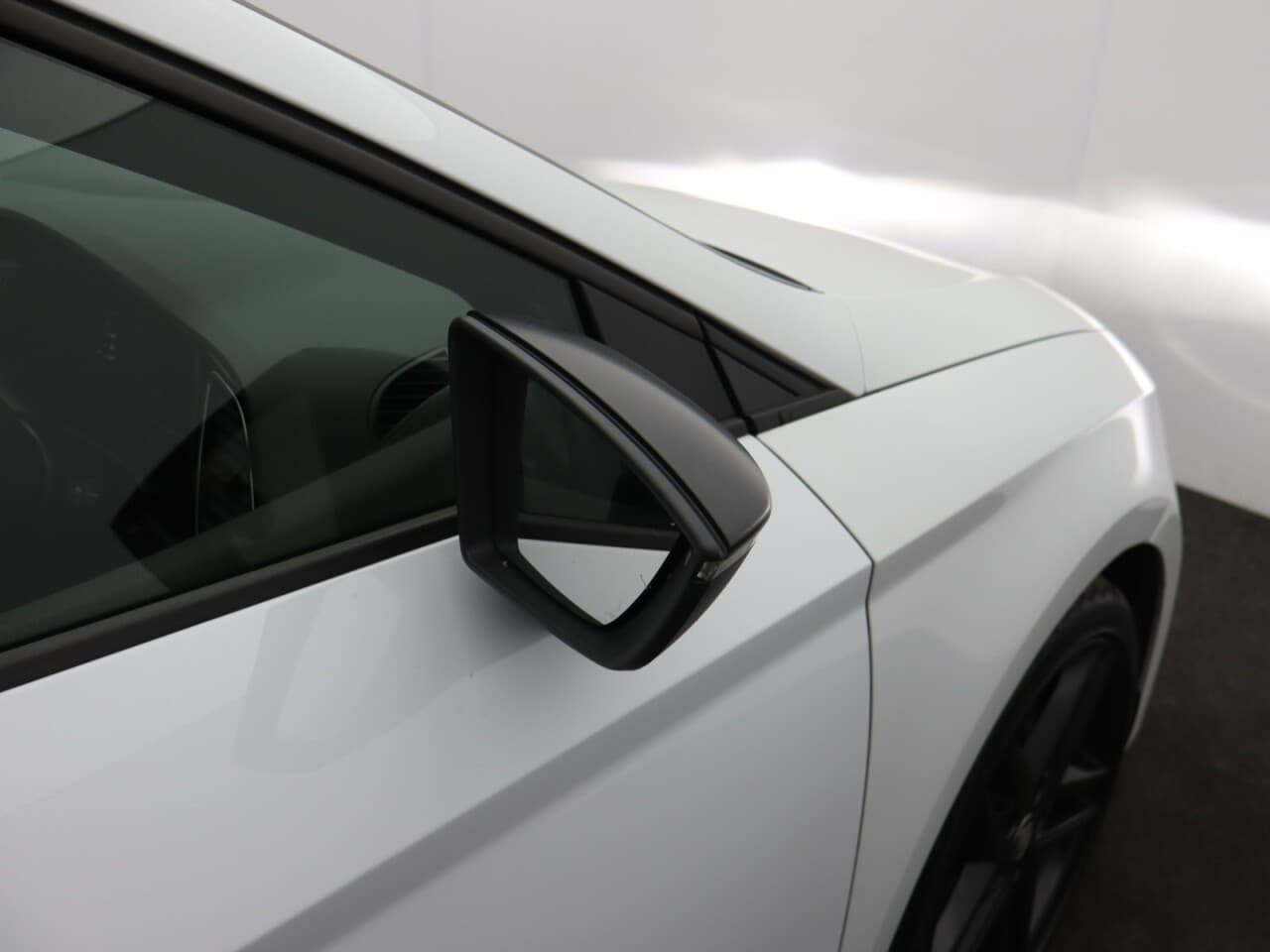 Seat Leon 1.5 TSI EVO FR Black Edition — image 52