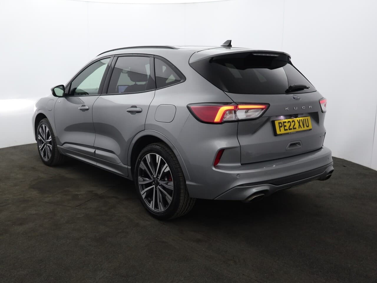 Ford Kuga 2.5 Duratec 14.4kWh ST-Line X Edition — image 8