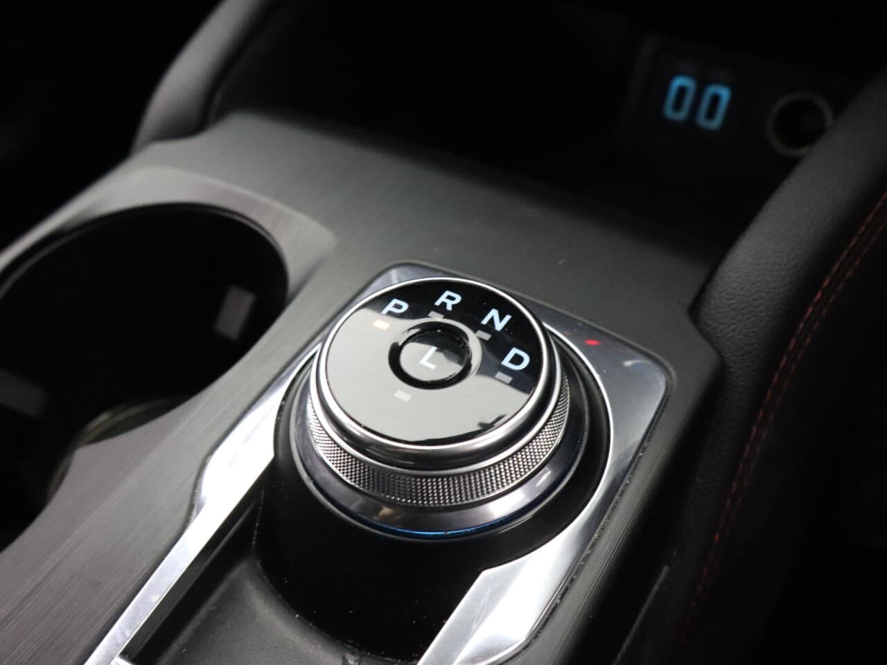 Ford Kuga 2.5 Duratec 14.4kWh ST-Line X Edition — image 23