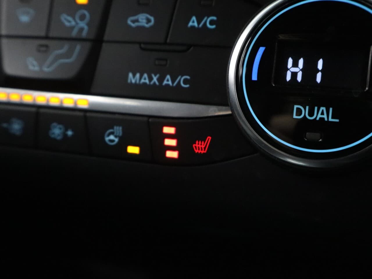 Ford Kuga 2.5 Duratec 14.4kWh ST-Line X Edition — image 29
