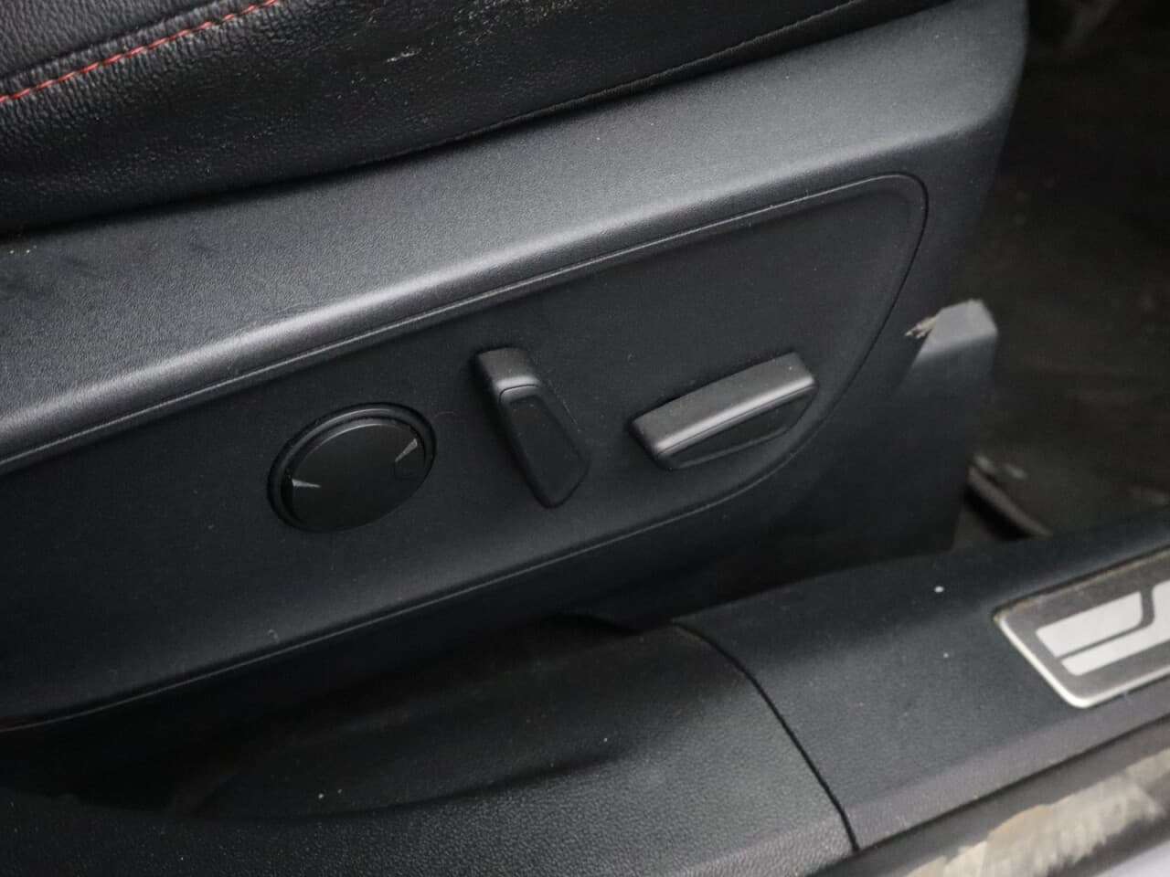 Ford Kuga 2.5 Duratec 14.4kWh ST-Line X Edition — image 51