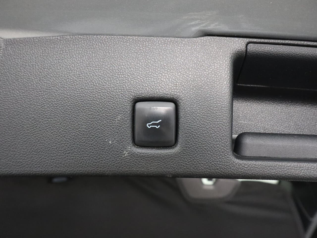 Ford Kuga 2.5 Duratec 14.4kWh ST-Line X Edition — image 46
