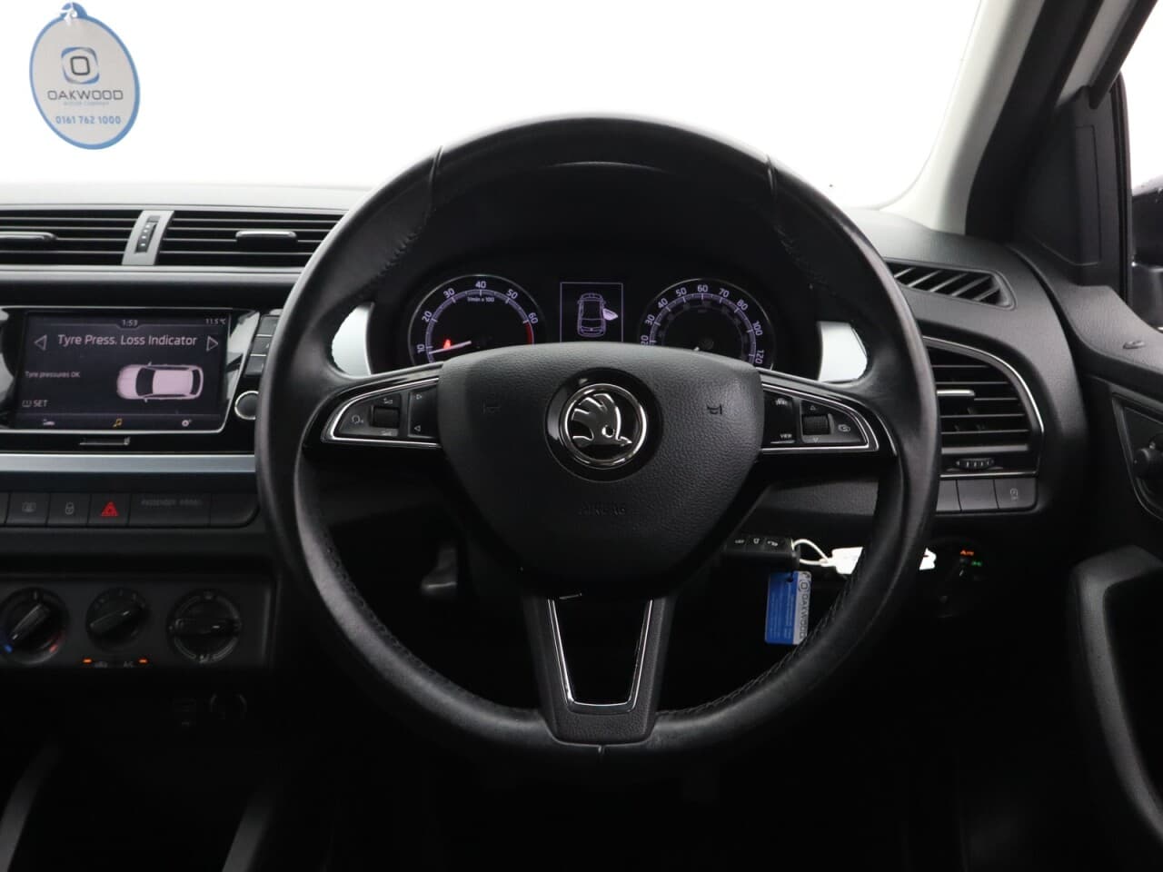 Skoda Fabia 1.0 Colour Edition — image 15