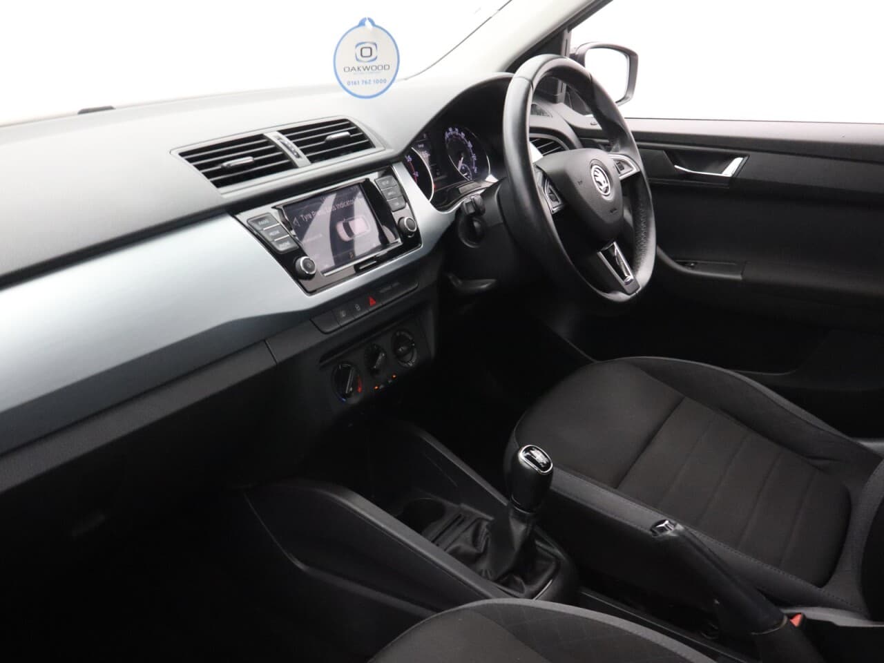 Skoda Fabia 1.0 Colour Edition — image 42