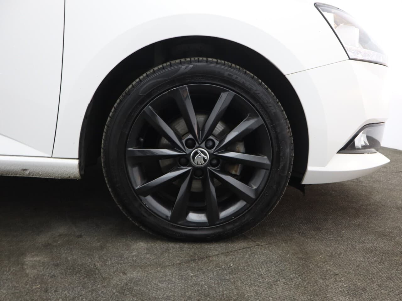 Skoda Fabia 1.0 Colour Edition — image 51