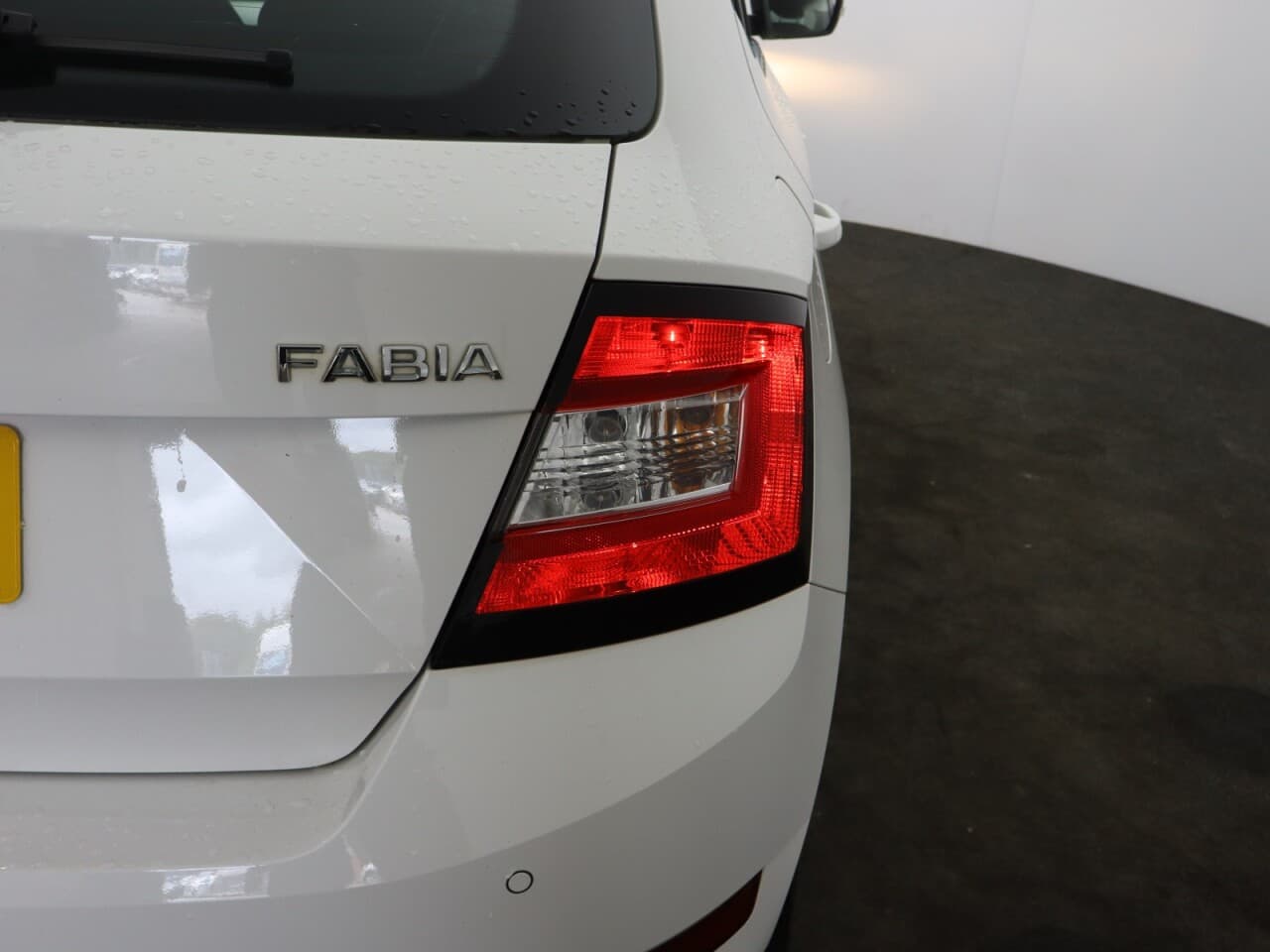 Skoda Fabia 1.0 Colour Edition — image 58
