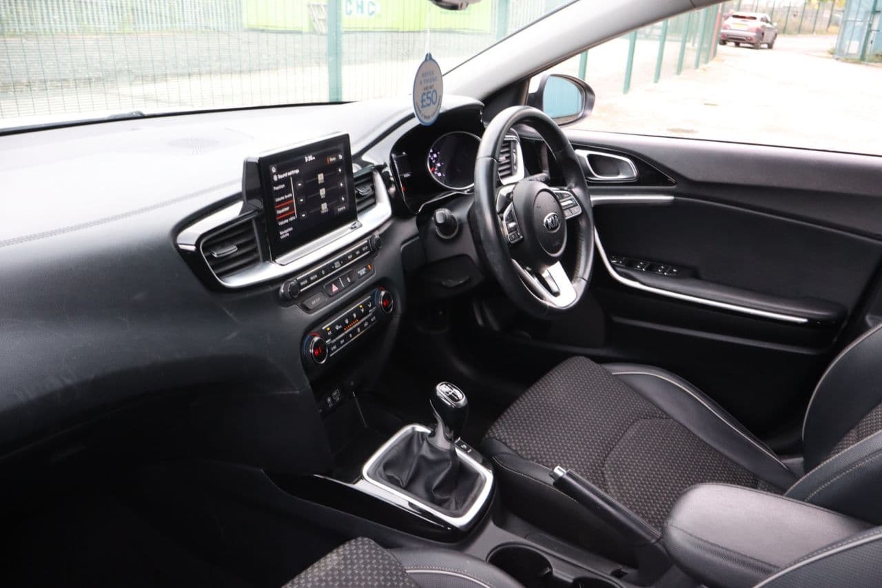 Kia Ceed 1.0 T-GDi 3 — image 42