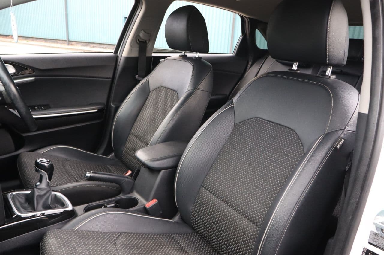 Kia Ceed 1.0 T-GDi 3 — image 44