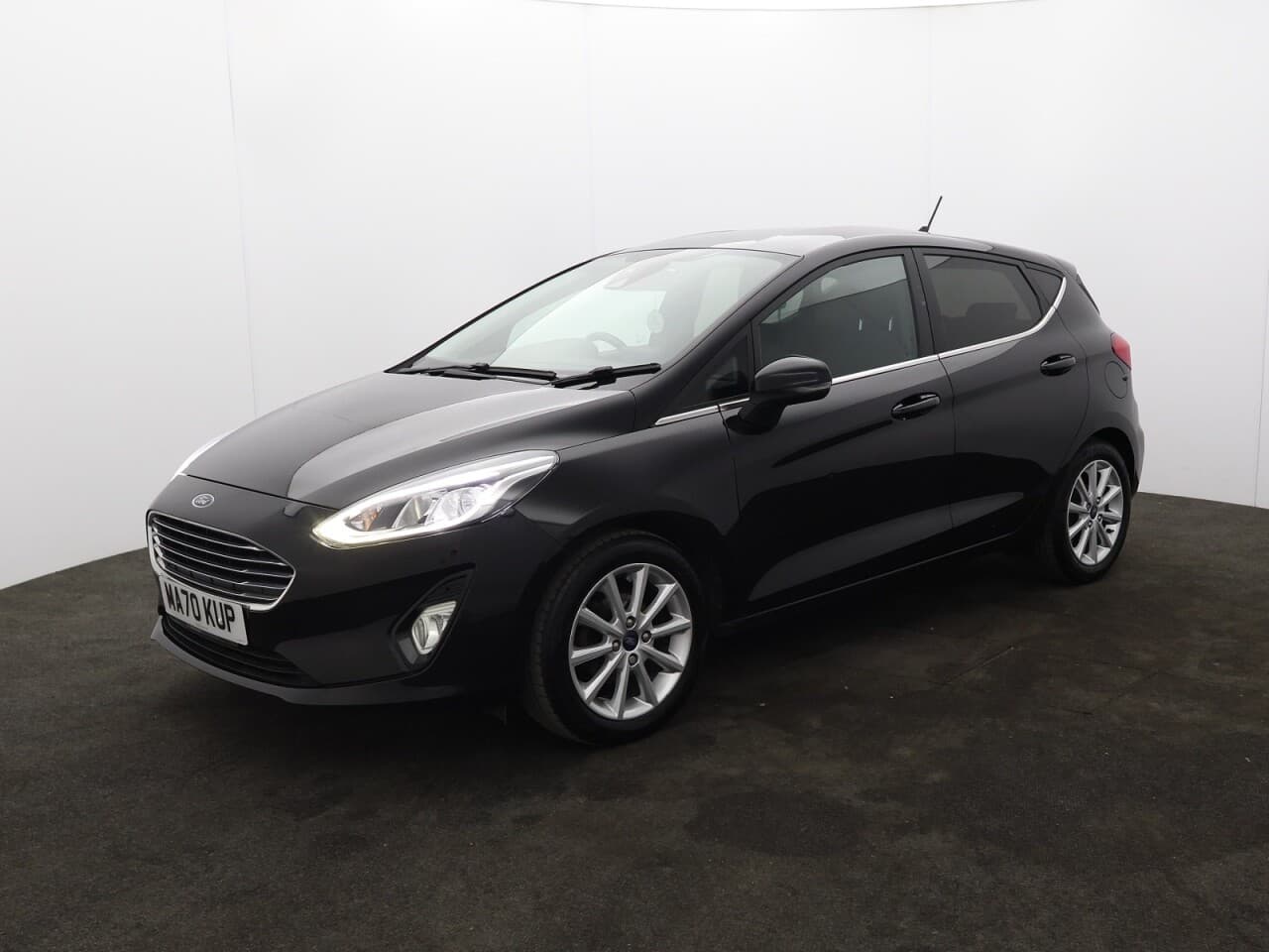 Ford Fiesta 1.0T EcoBoost MHEV Titanium — image 5