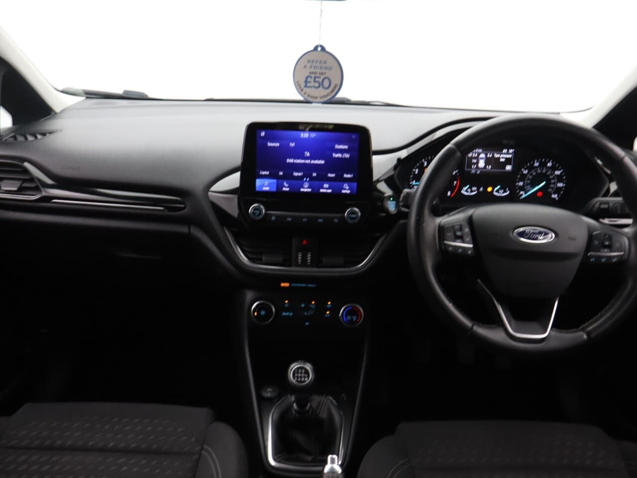 Ford Fiesta 1.0T EcoBoost MHEV Titanium — image 12