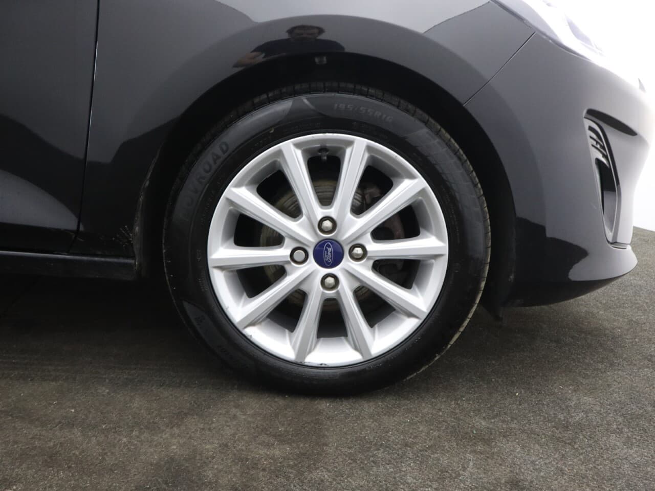 Ford Fiesta 1.0T EcoBoost MHEV Titanium — image 49