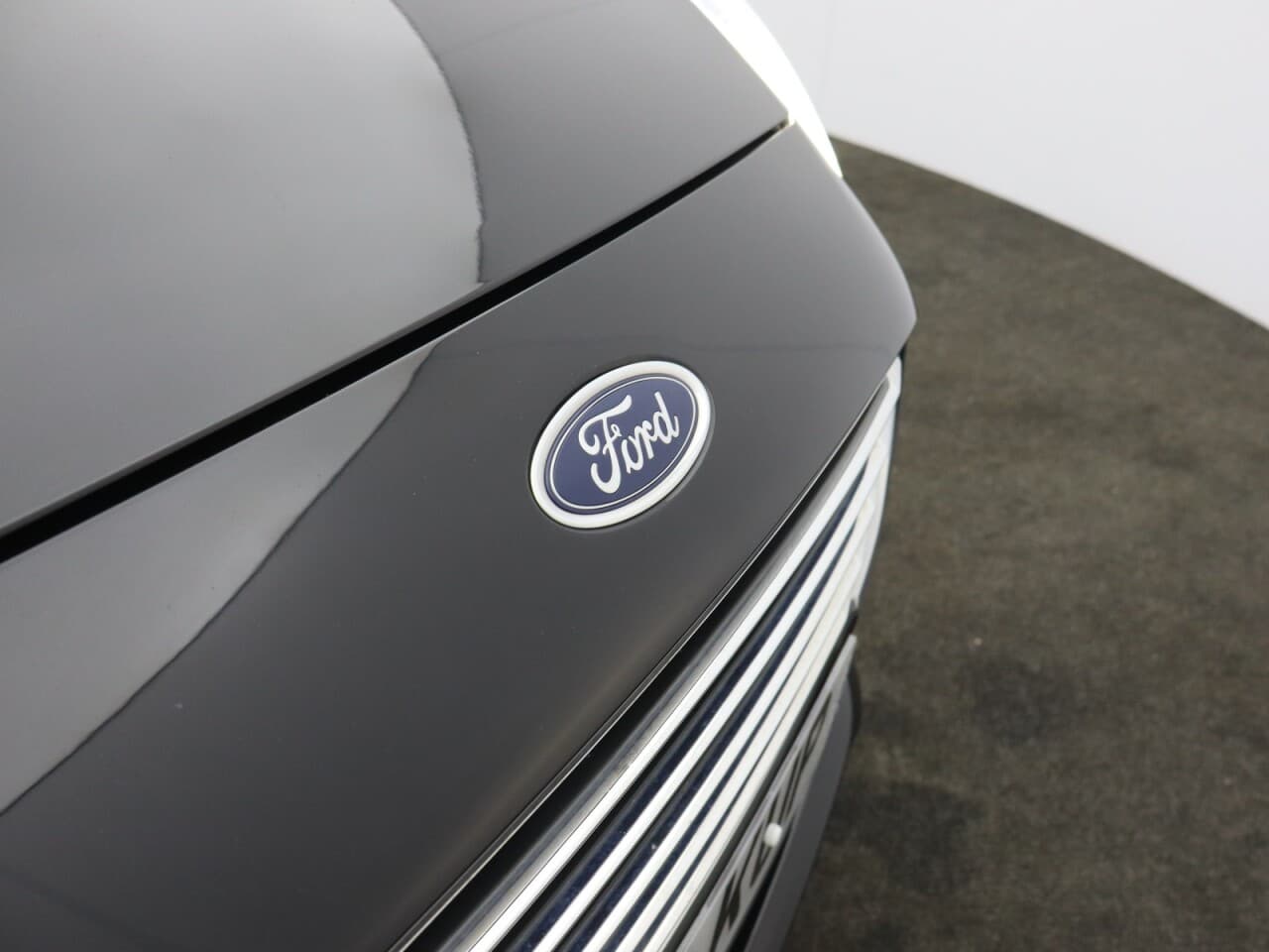 Ford Fiesta 1.0T EcoBoost MHEV Titanium — image 57