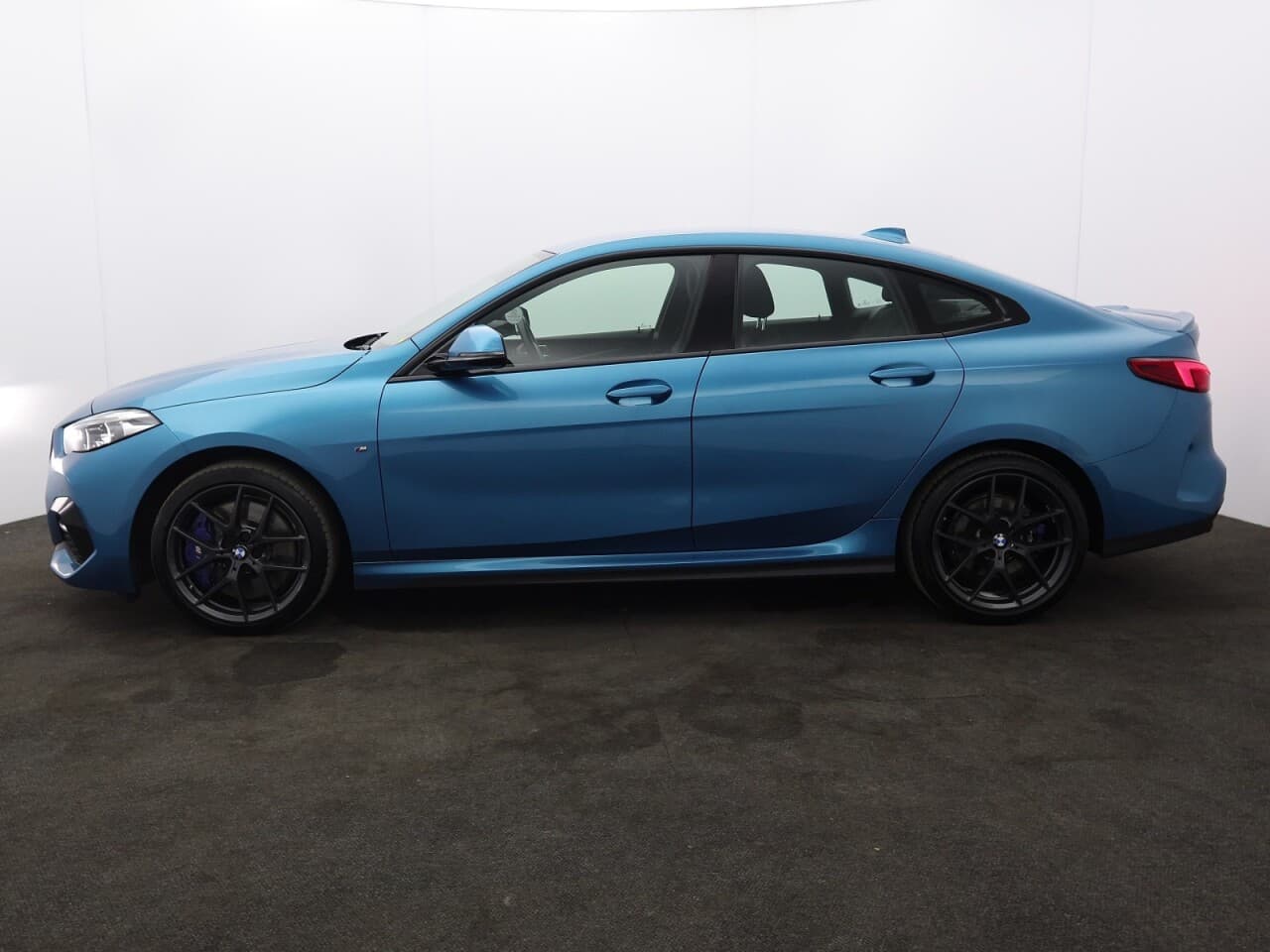 BMW 2 Series Gran Coupe 1.5 218i M Sport — image 6