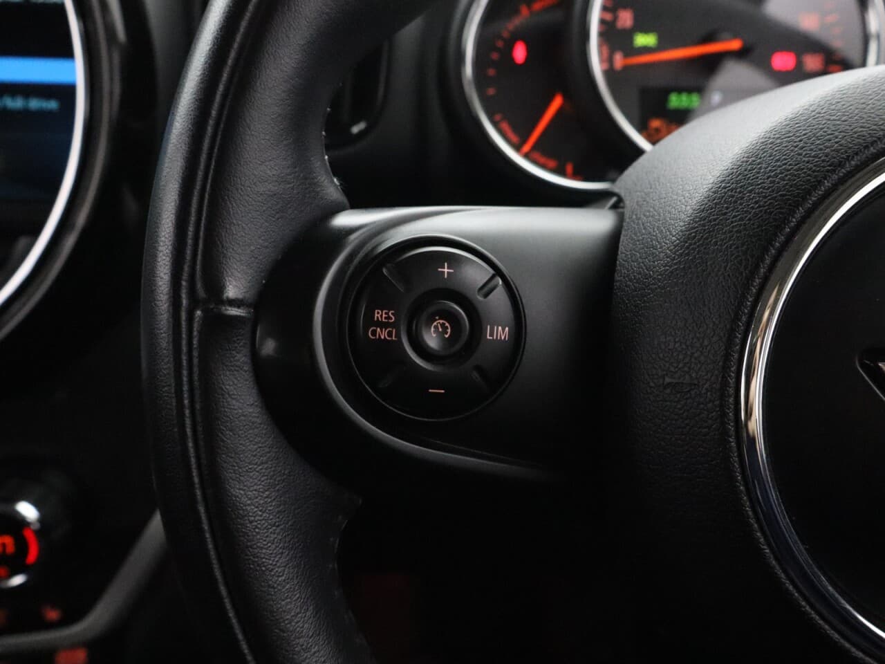 Mini Countryman 1.5 7.6kWh Cooper SE — image 17