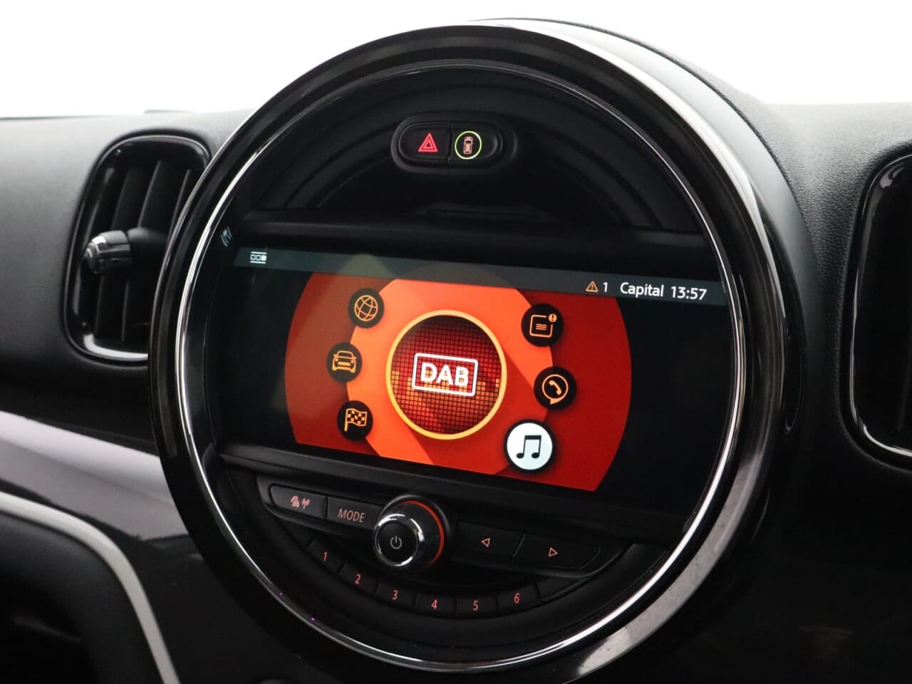 Mini Countryman 1.5 7.6kWh Cooper SE — image 32