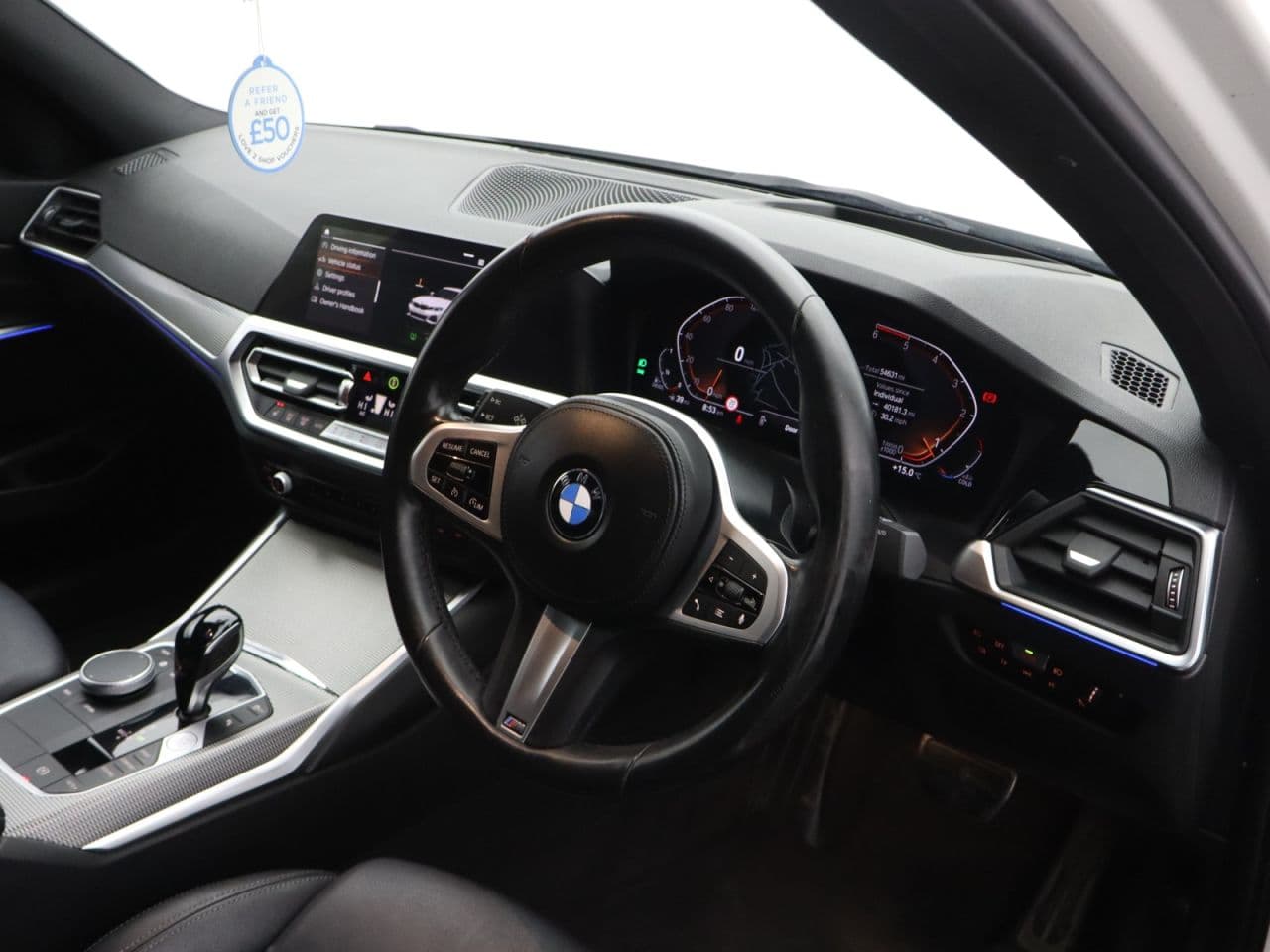 BMW 3 Series 2.0 318d MHT M Sport — image 14