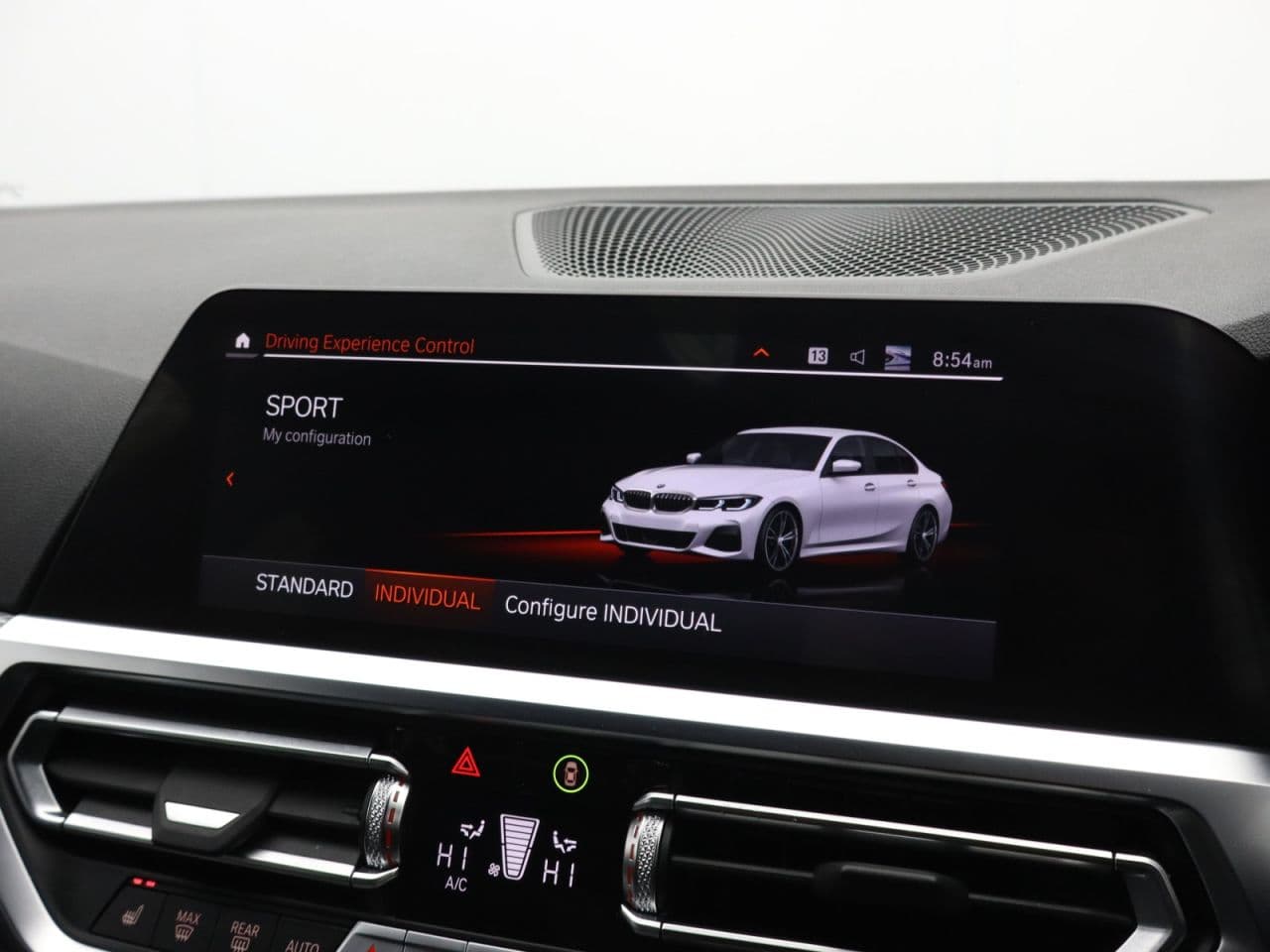 BMW 3 Series 2.0 318d MHT M Sport — image 39