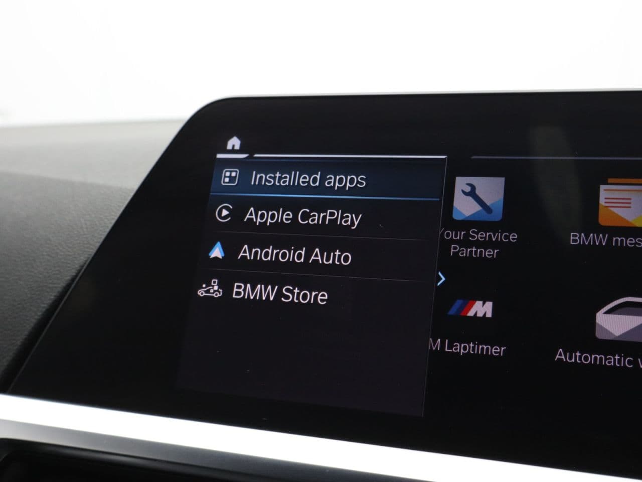 BMW 3 Series 2.0 318d MHT M Sport — image 44