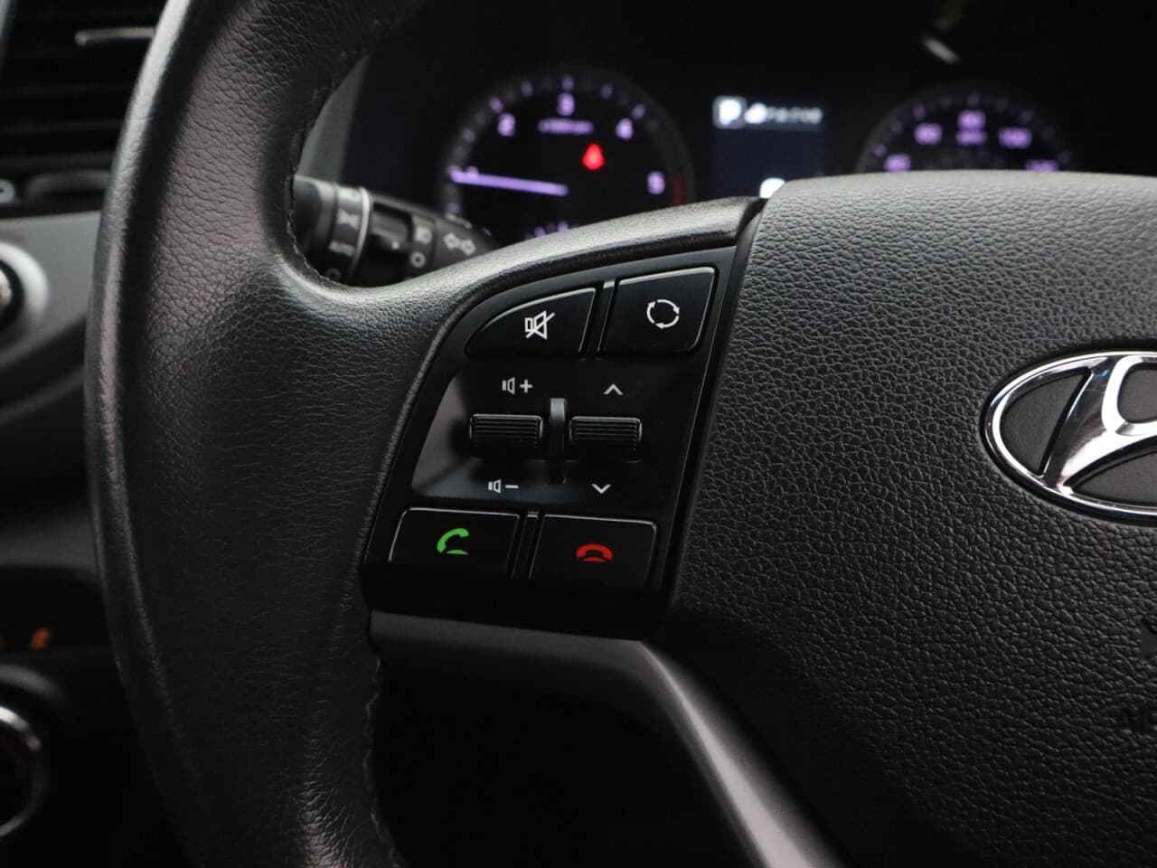 Hyundai Tucson 1.7 CRDi Blue Drive Sport Edition — image 17