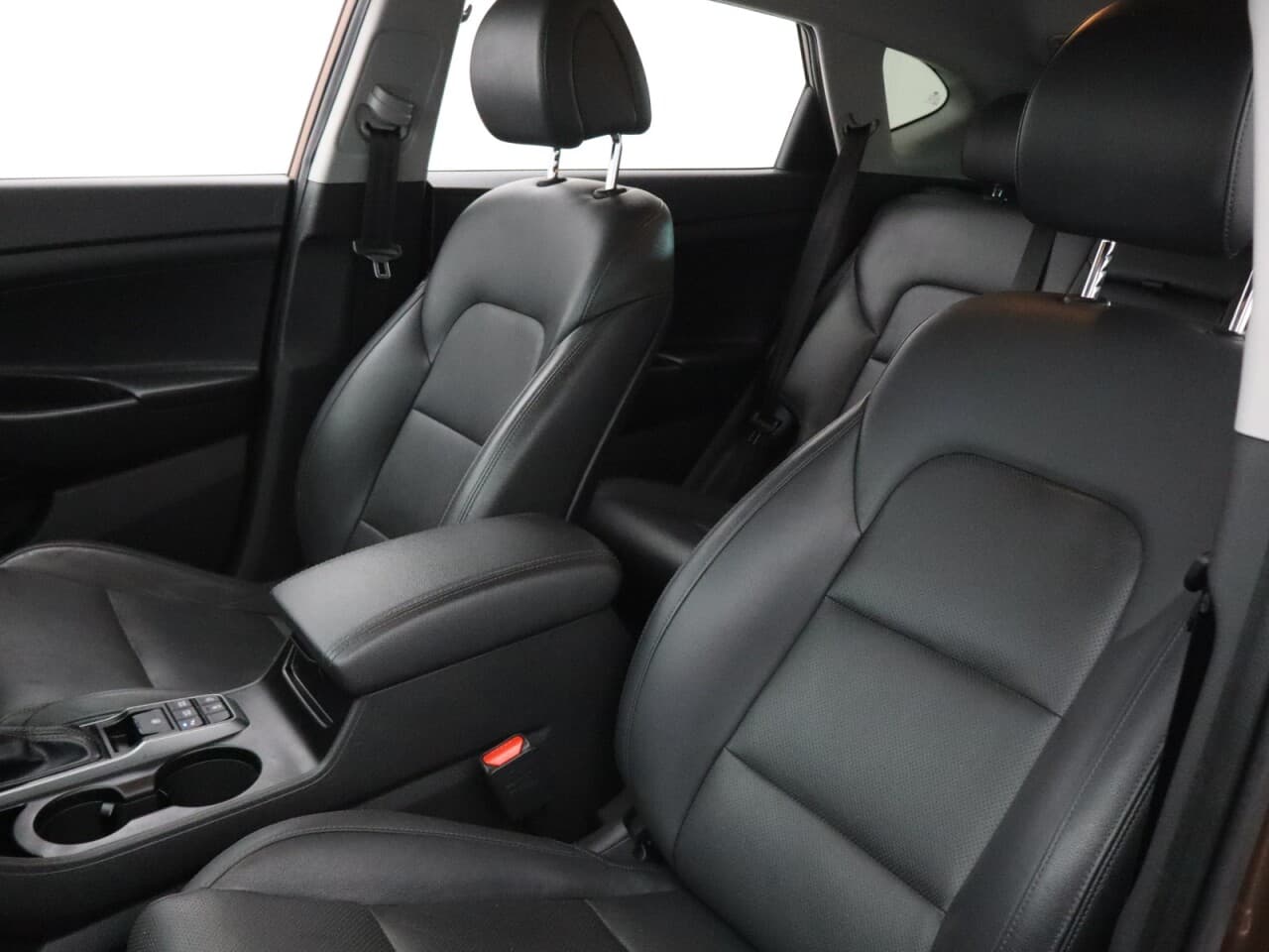 Hyundai Tucson 1.7 CRDi Blue Drive Sport Edition — image 42