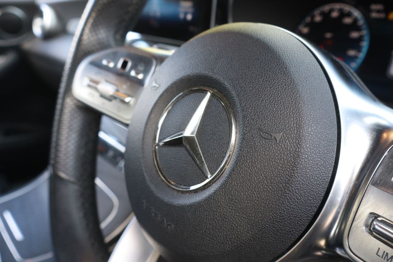 Mercedes-Benz Glc 2.0 GLC300d AMG Line (Premium) — image 18