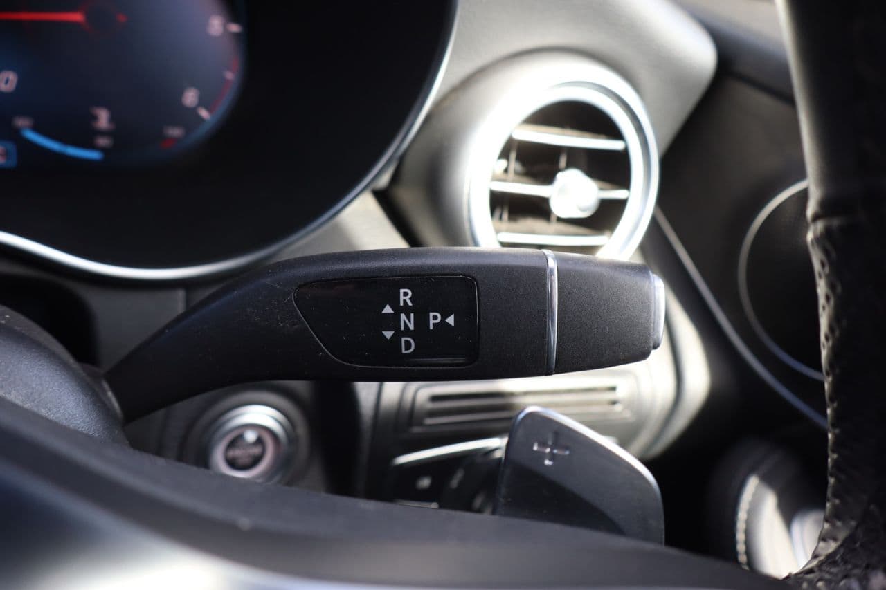 Mercedes-Benz Glc 2.0 GLC300d AMG Line (Premium) — image 22