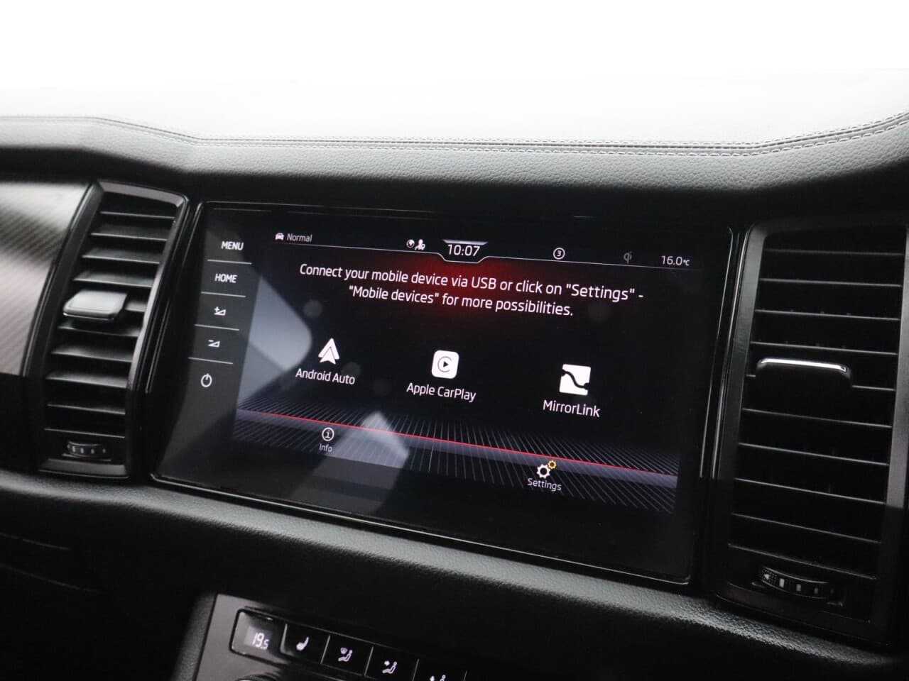 Skoda Kodiaq 1.5 TSI ACT SportLine — image 38