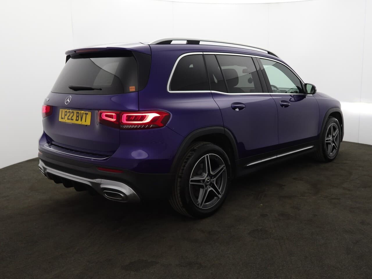 Mercedes-Benz Glb 1.3 GLB200 AMG Line — image 10