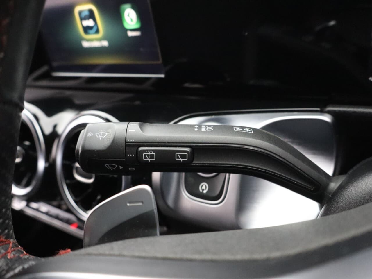 Mercedes-Benz Glb 1.3 GLB200 AMG Line — image 41