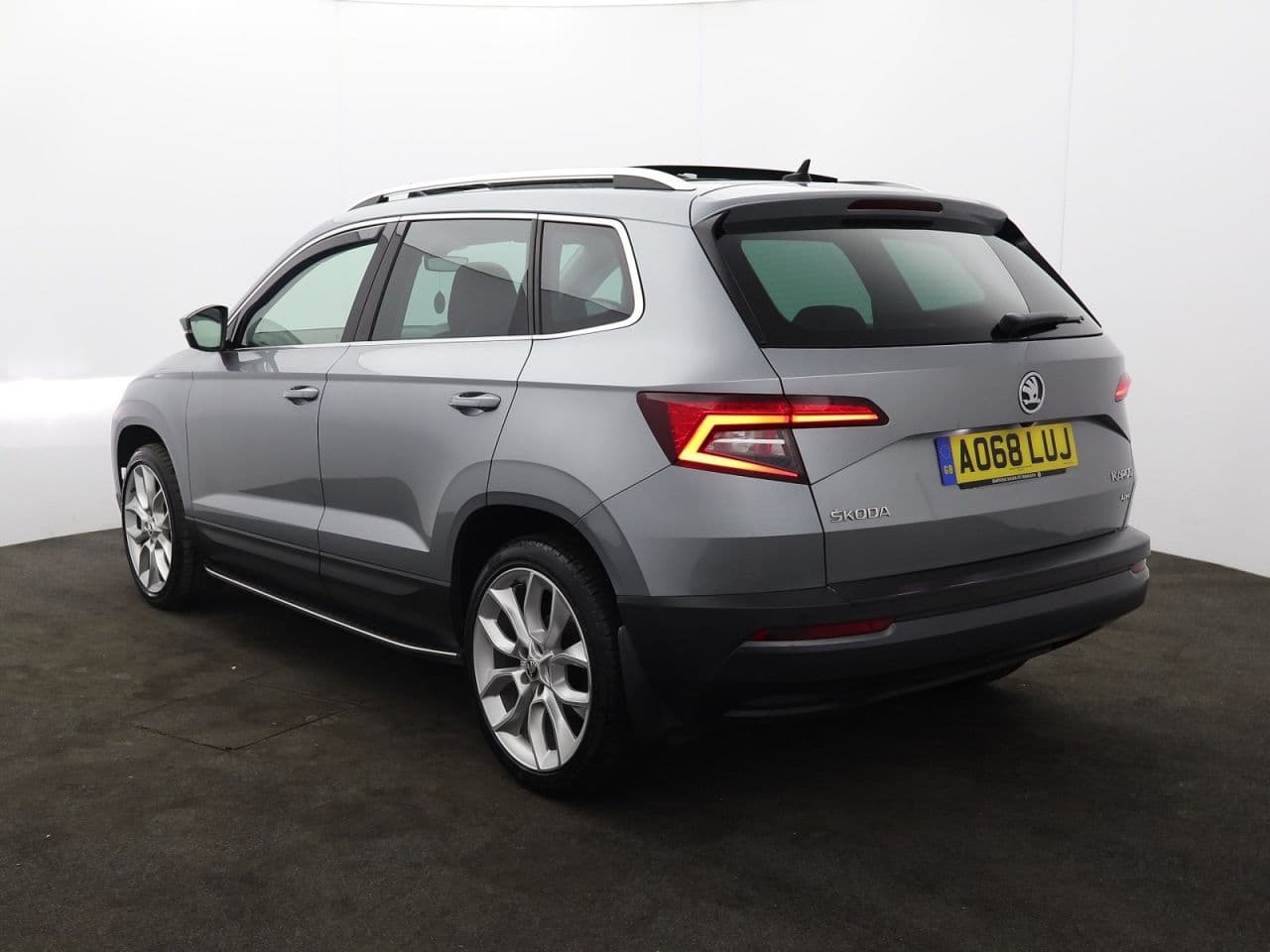 Skoda Karoq 2.0 TDI Edition — image 8