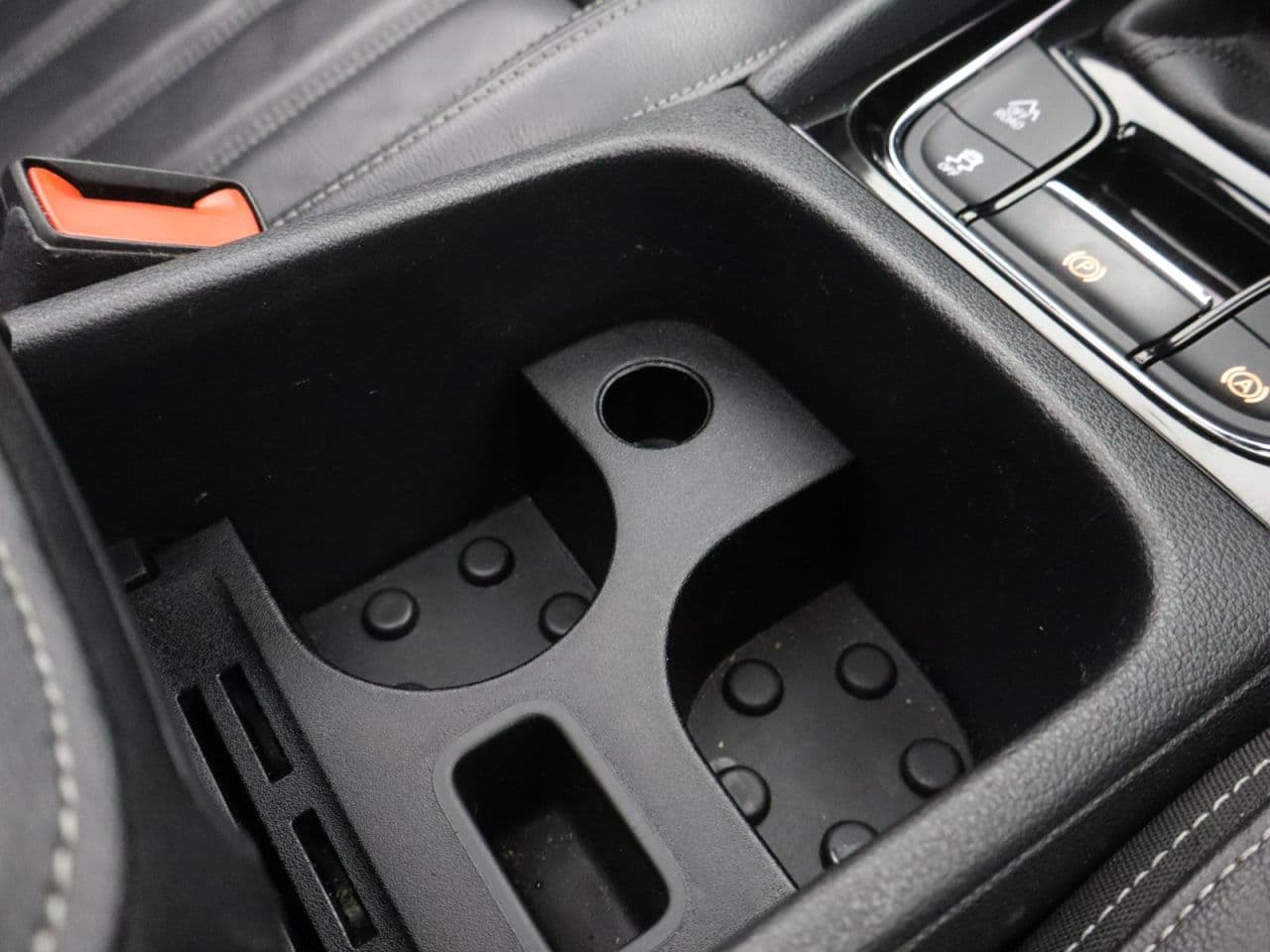 Skoda Karoq 2.0 TDI Edition — image 27