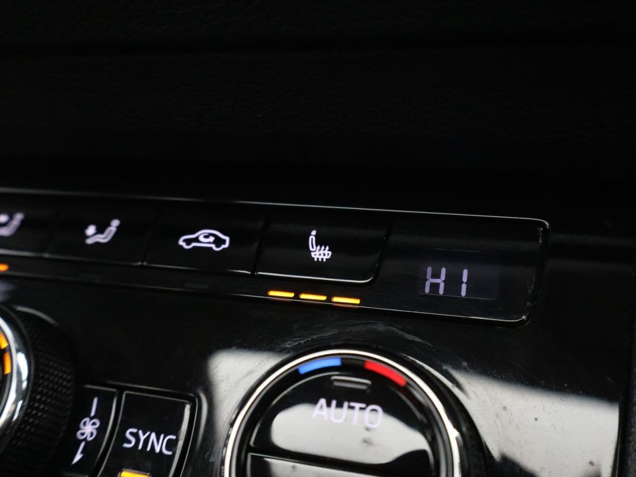 Skoda Karoq 2.0 TDI Edition — image 32