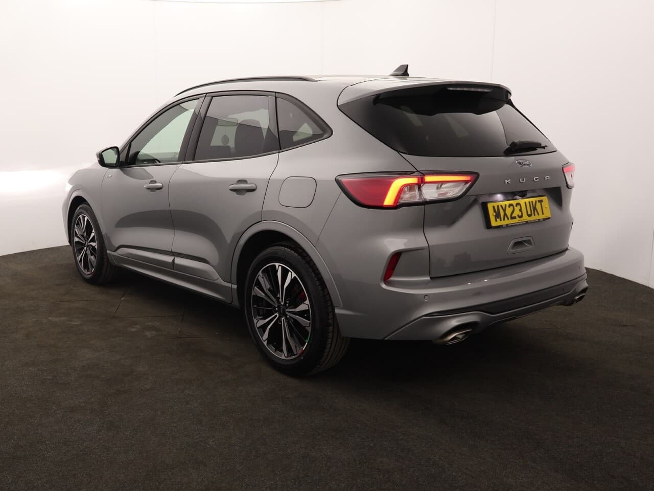 Ford Kuga 1.5T EcoBoost ST-Line X Edition — image 8
