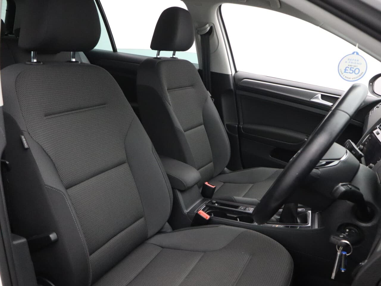Volkswagen Golf 1.5 TSI EVO Match — image 15