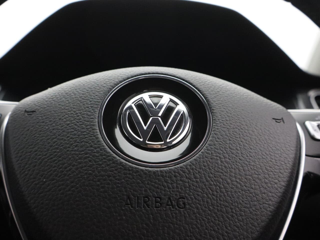 Volkswagen Golf 1.5 TSI EVO Match — image 20