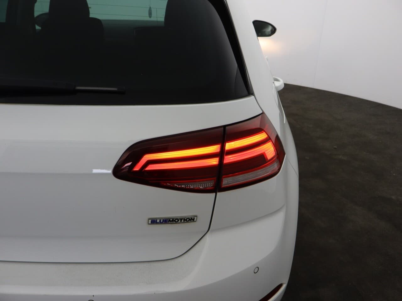 Volkswagen Golf 1.5 TSI EVO Match — image 59
