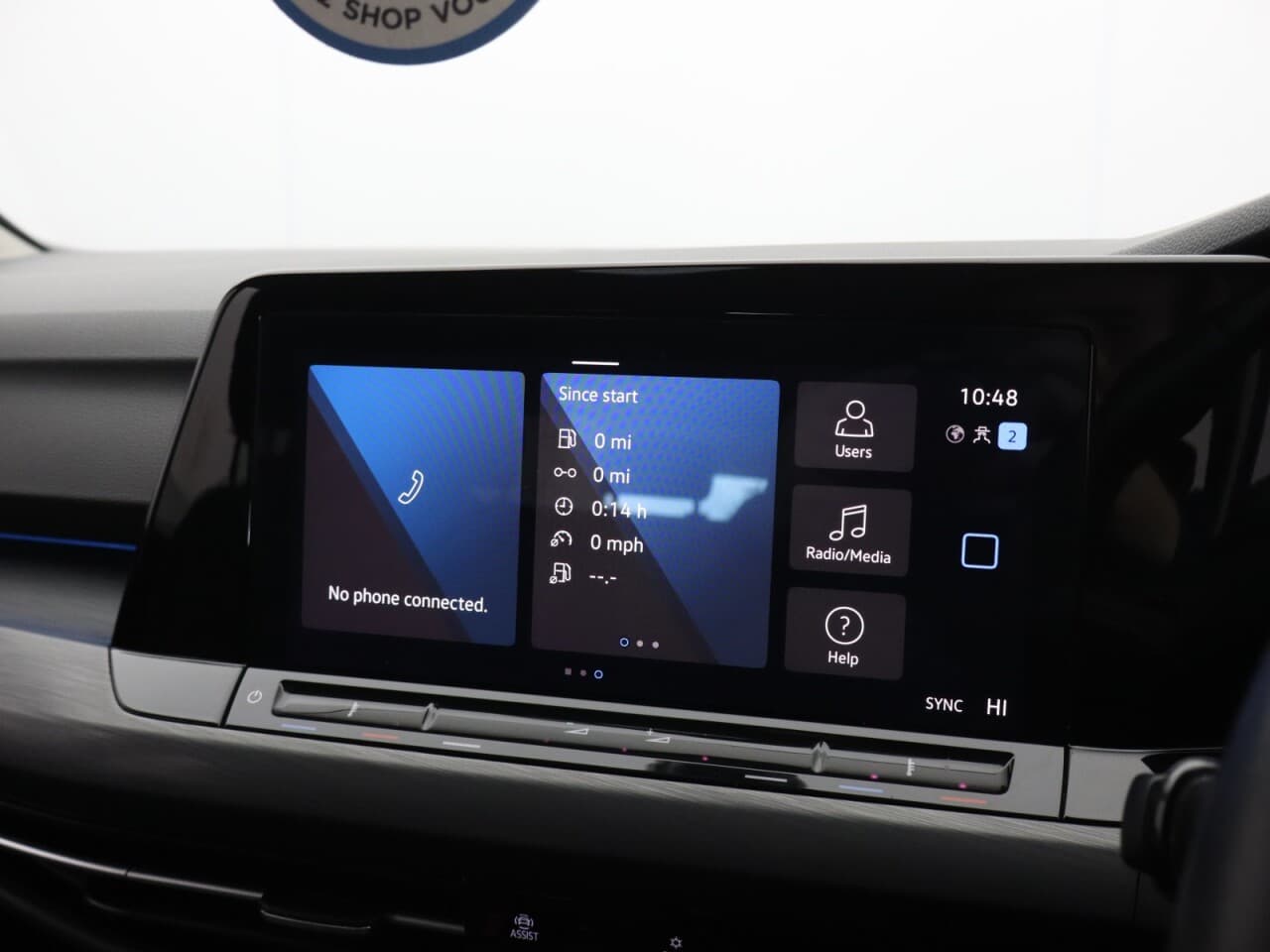 Volkswagen Golf 1.5 eTSI MHEV Style — image 30